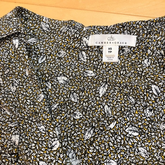 Super Soft Blouse - Picture 2 of 3